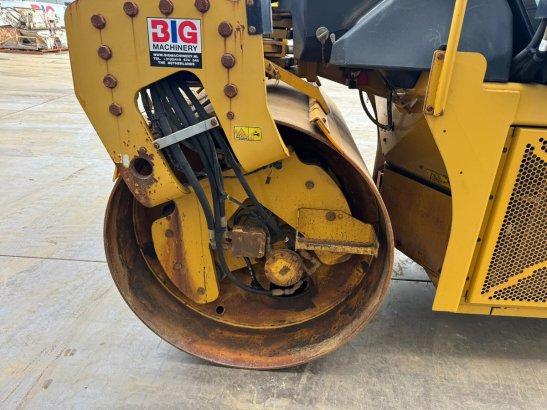 Caterpillar CD54B CD54B 2015 2 image 12