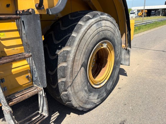 Caterpillar 966M 966M 2014 2 Wheel Loaders image 27