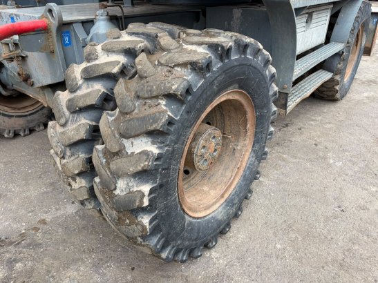 Liebherr A314 A314 2006 2 Wheeled Excavators image 65