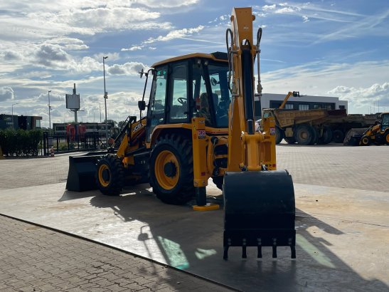 JCB 3DX 4WD hammerlines 2152 2026 1 image 12