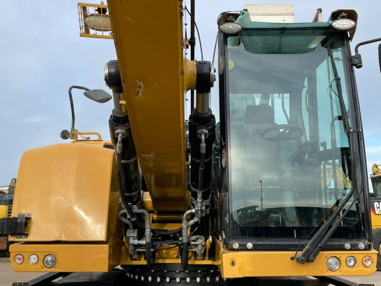 Caterpillar MH3024 MH3024 2020 2 Other cranes image 13