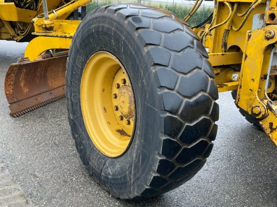 Caterpillar 140H CE 140H CE 2006 2 Motor graders image 28