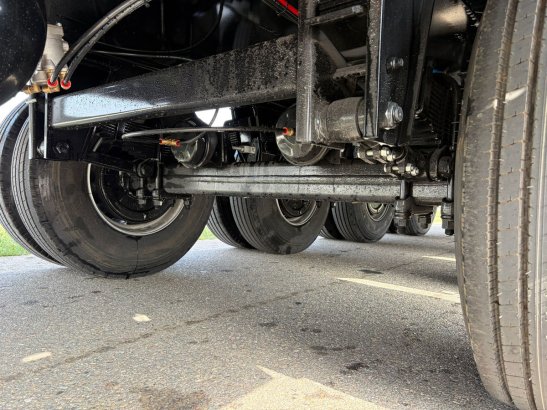 Heavy machinery product image - Image 13 of 30