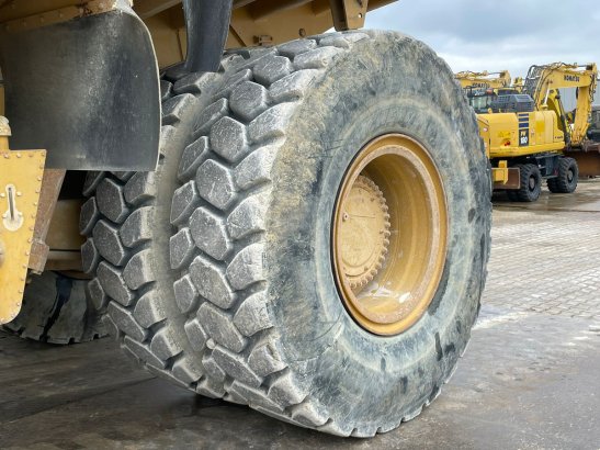 Caterpillar 773B 773B 1991 2 Dump Truck image 28