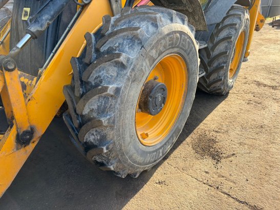 JCB 4CX 2153 2015 2 image 13