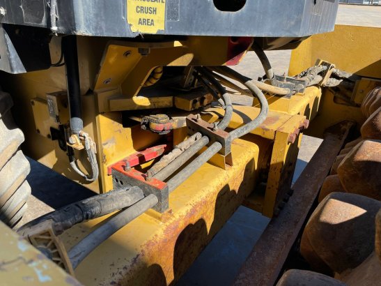 Caterpillar CP64 CP64 2014 2 image 13