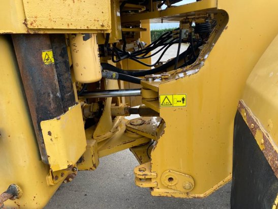 Caterpillar 980H 980H 2012 2 Wheel Loaders image 28