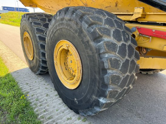 Caterpillar 740B 740B 2011 2 Articulated Dump Trucks image 13