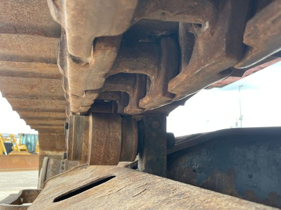 Caterpillar 325 F LCR 38 2016 2 Crawler Excavators image 13
