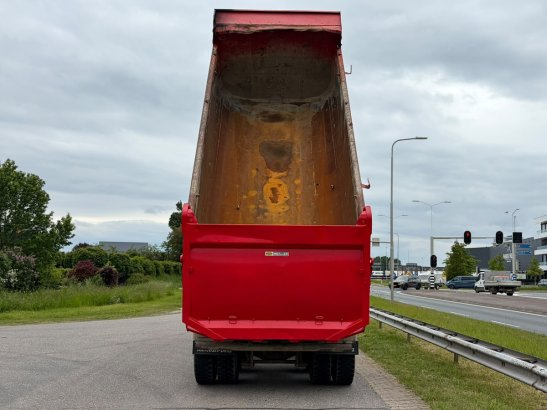 MercedesBenz 4144 8x8 MercedesBenz 4144 8x8 2006 2 Tipper trucks image 13