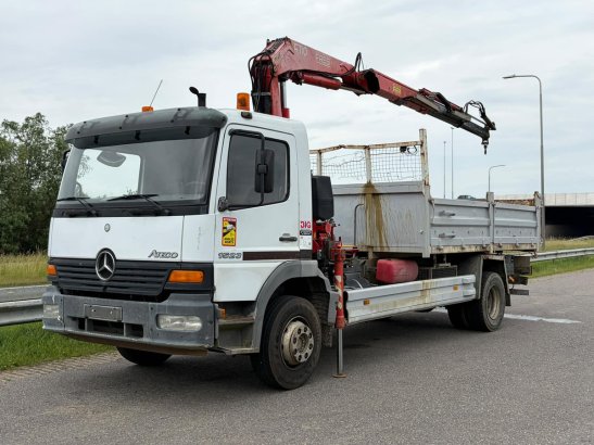 MercedesBenz 1523 MercedesBenz 1523 2003 2 Tipper trucks image 13