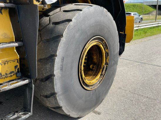 Caterpillar 966M 966M 2016 2 Wheel Loaders image 13