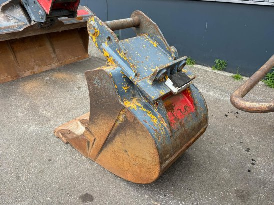 Liebherr A918 Compact Litronic A918 Compact Litronic 2013 2 Wheeled Excavators image 13