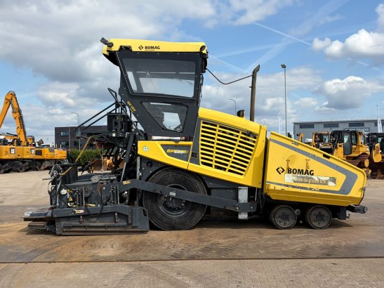 Bomag BF600P-2 incl. 2 x 75 cm extensions BF600P-2 incl. 2 x 75 cm extensions 2015 2 Asphalt pavers image 13