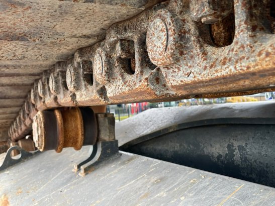 Liebherr R950 SHD (R944 / R945 / R946) R950 SHD (R944 / R945 / R946) 2015 2 Crawler Excavators image 13