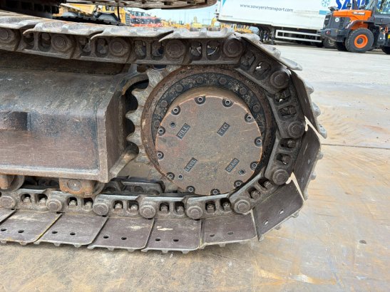 Caterpillar 315FLCR 315FLCR 2018 2 Crawler Excavators image 13