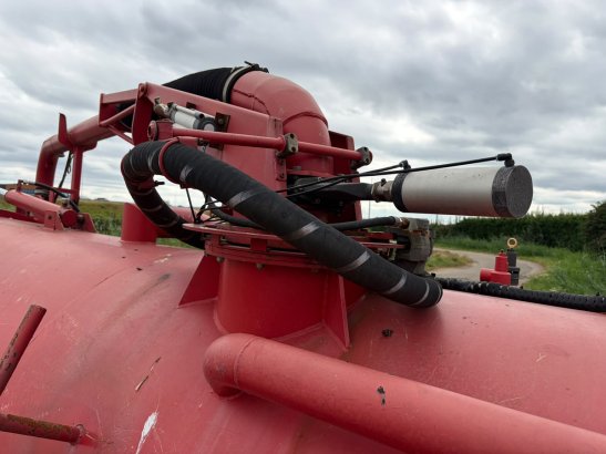 Ravo Twint Vacuum tank Ravo Twint Vacuum tank 2 Tanker semi trailers image 13