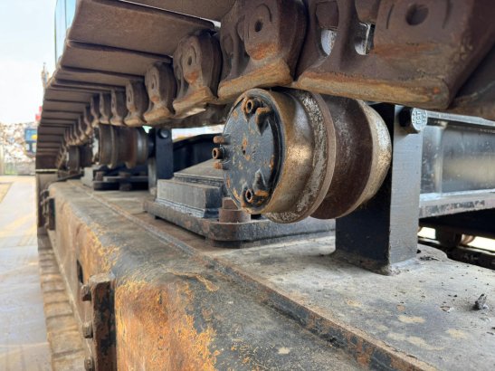 Caterpillar 352F 352F 2018 2 Crawler Excavators image 14