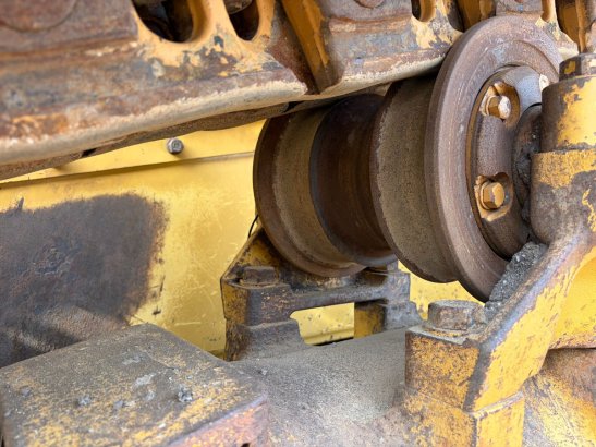 Caterpillar D8T D8T 2015 2 Dozers image 14