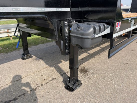 Heavy machinery product image - Image 14 of 30