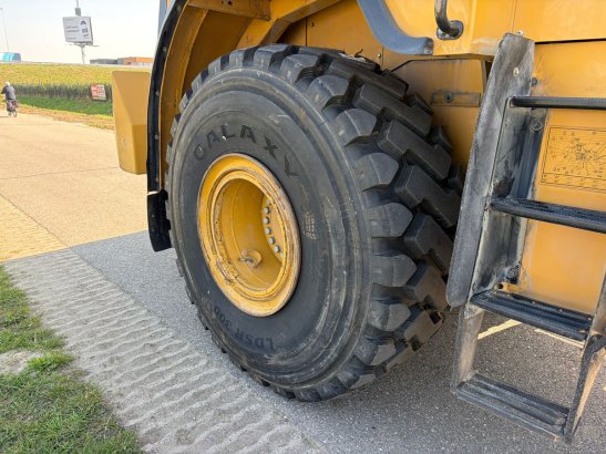 Caterpillar 966K 966K 2011 2 Wheel Loaders image 14