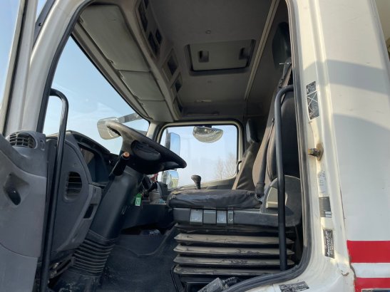 MercedesBenz Axor 1829 13.500L Fuel Truck MercedesBenz Axor 1829 13.500L Fuel Truck 2007 2 image 29