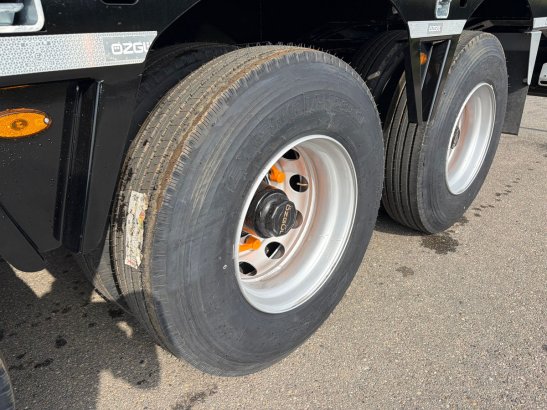 Heavy machinery product image - Image 29 of 30