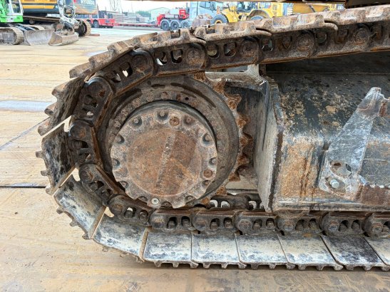 Liebherr R950 SHD (R945 / R946) R950 SHD (R945 / R946) 2015 2 Crawler Excavators image 29