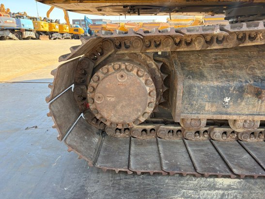 Caterpillar 326FL 326FL 2019 2 Crawler Excavators image 14