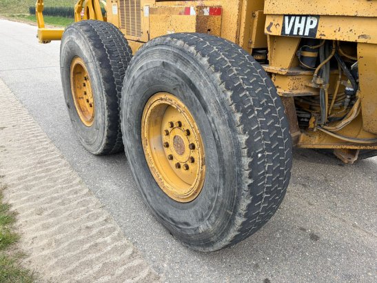 Caterpillar 140H 140H 1998 2 Motor graders image 29