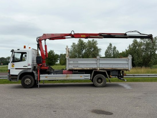 MercedesBenz 1523 MercedesBenz 1523 2003 2 Tipper trucks image 14