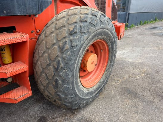 Caterpillar CS74 CS74 2011 2 image 14