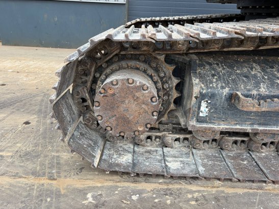 Hitachi ZX210-6 ZX210-6 2018 2 Crawler Excavators image 14