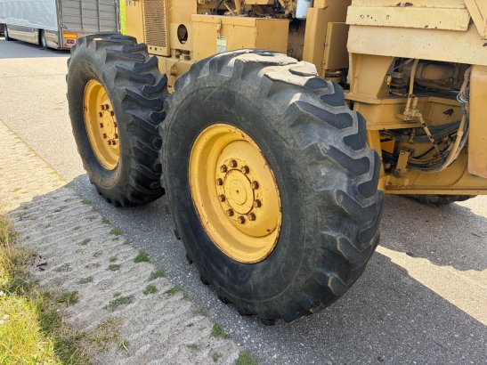 Caterpillar 140H 140H 1998 2 Motor graders image 14