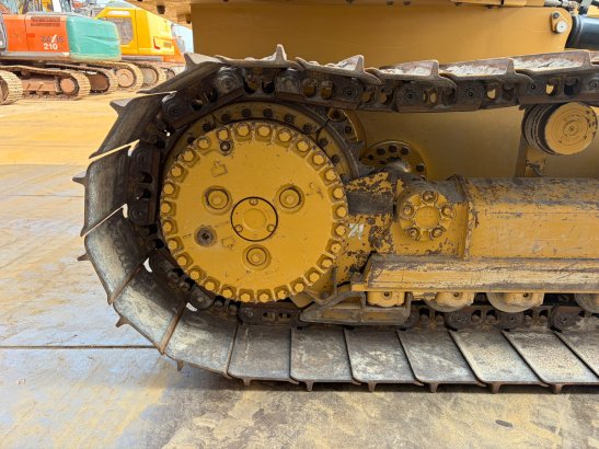 Caterpillar D4 LGP 15A (D6K / D6K2) D4 LGP 15A (D6K / D6K2) 2021 2 Dozers image 14
