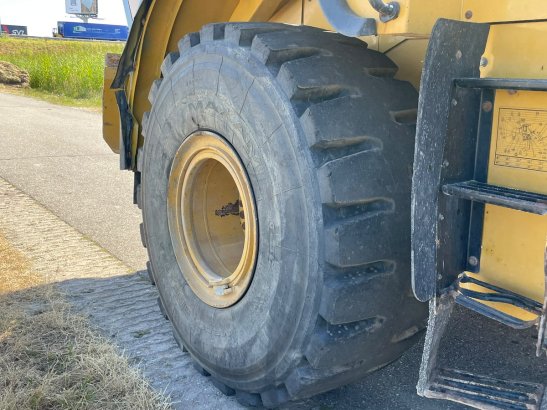 Caterpillar 966K 966K 2012 2 Wheel Loaders image 29