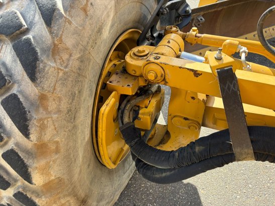 Caterpillar 140 AWD 15A CE / TUV / EPA Trimble prepared 483 2022 2 Motor graders image 14