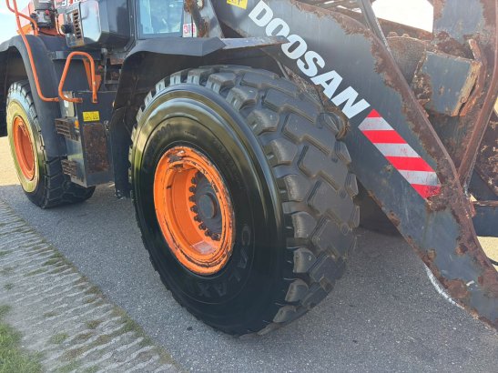 Doosan DL380-7 Doosan DL380-7 2021 2 Wheel Loaders image 14