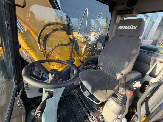 Komatsu PW148-10 PW148-10 2017 2 Wheeled Excavators image 15