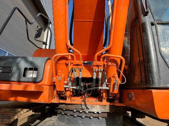 Doosan DX255LC-3 Doosan DX255LC-3 2013 2 Crawler Excavators image 721