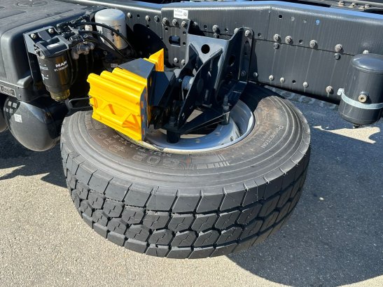 MAN TGS 33.400 BB SA 6x4 Manual TGS 33.400 BB SA 6x4 Manual 2023 1 Tractor Units image 241