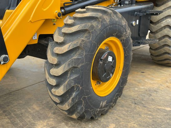 JCB 3DX (3CX) Plus 4x4 AC Cabin Hammerlines 10146 2025 1 image 15