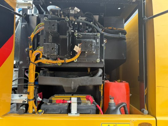 Caterpillar M320F M320F 2017 2 Wheeled Excavators image 15