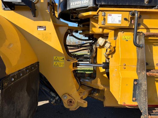 Caterpillar 982M 982M 2016 2 Wheel Loaders image 15