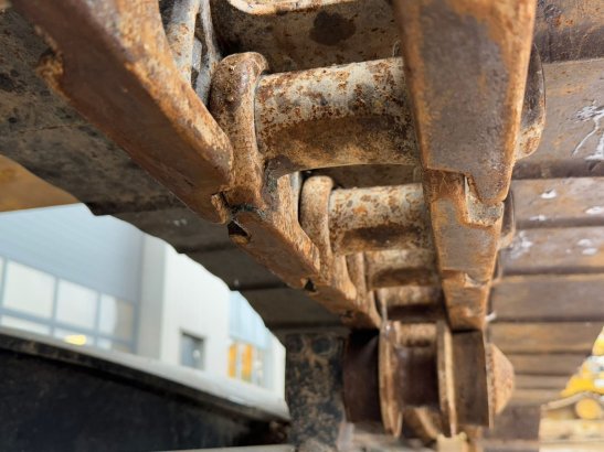 Komatsu HB215LC-1 HB HB215LC-1 HB 2012 2 Crawler Excavators image 30