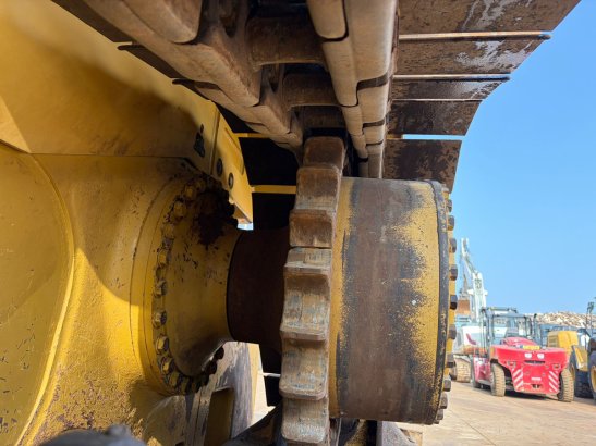 Caterpillar D8T D8T 2015 2 Dozers image 15
