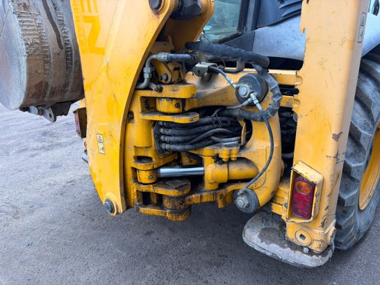 JCB 4CX 2153 2015 2 image 15