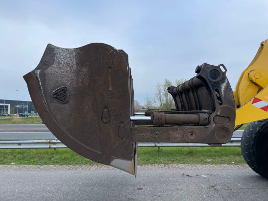 Komatsu WA320 WA320 2020 2 Wheel Loaders image 15