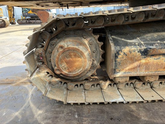 Caterpillar 336 07B 44 2020 2 Crawler Excavators image 15
