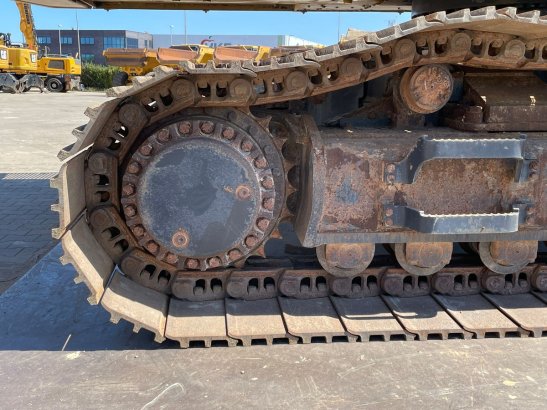 Caterpillar 345C 345C 2008 2 Crawler Excavators image 15